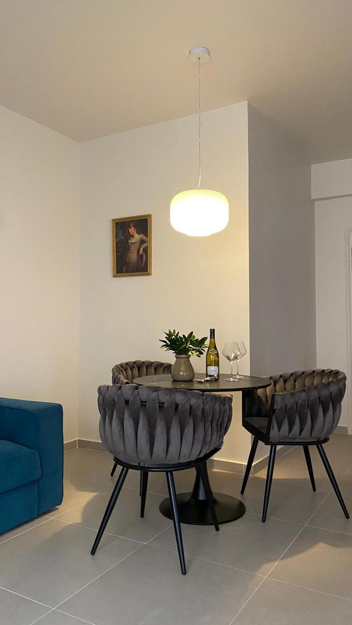 T&L Apartments Agiaos Tychonas Limassol Bagian luar foto