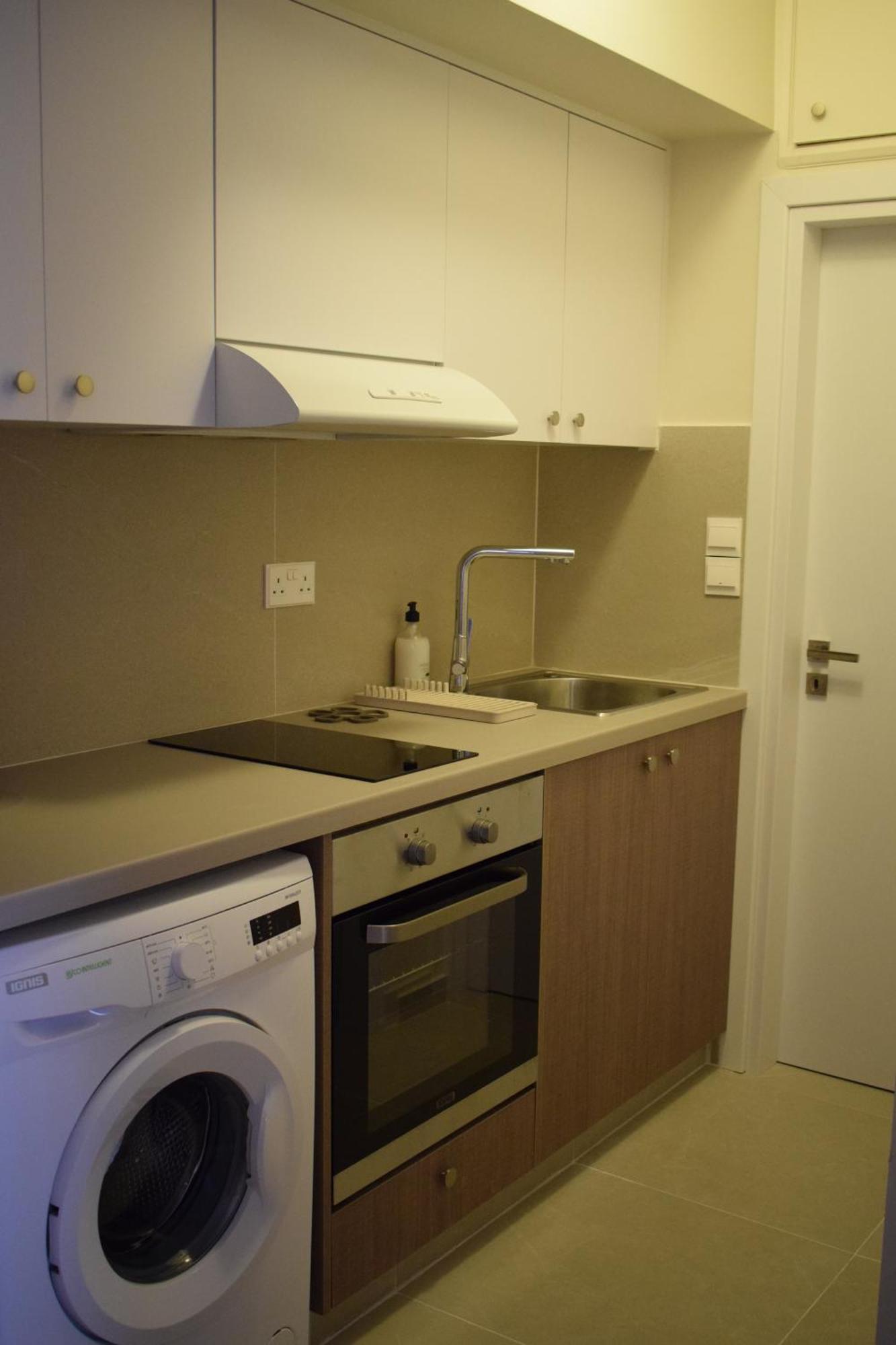 T&L Apartments Agiaos Tychonas Limassol Bagian luar foto