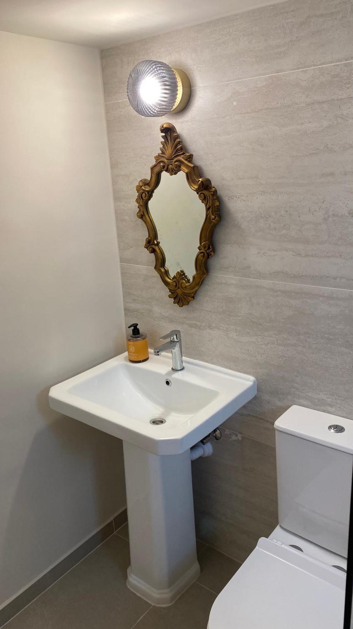 T&L Apartments Agiaos Tychonas Limassol Bagian luar foto